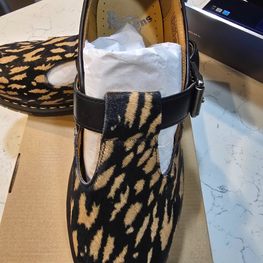 Dr. Martens T-Bar Shoe 32135526 Black Tan Hair-On Mens Sz 10 Leopard Print NEW